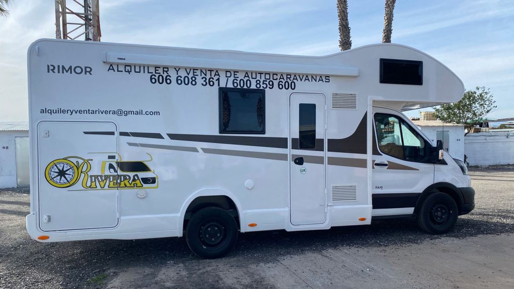 Rotulación de vehículos de Alquiler y Venta Autocaravanas Rivera.