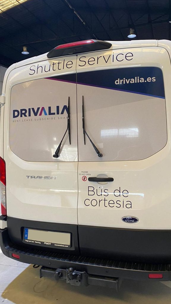 Rotulación Vehículos Drivalia Shuttle Service