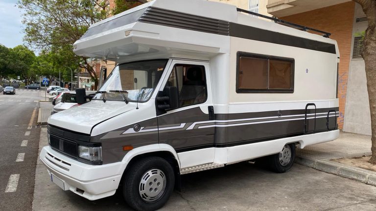 Rotulación Autocaravana Fiat.